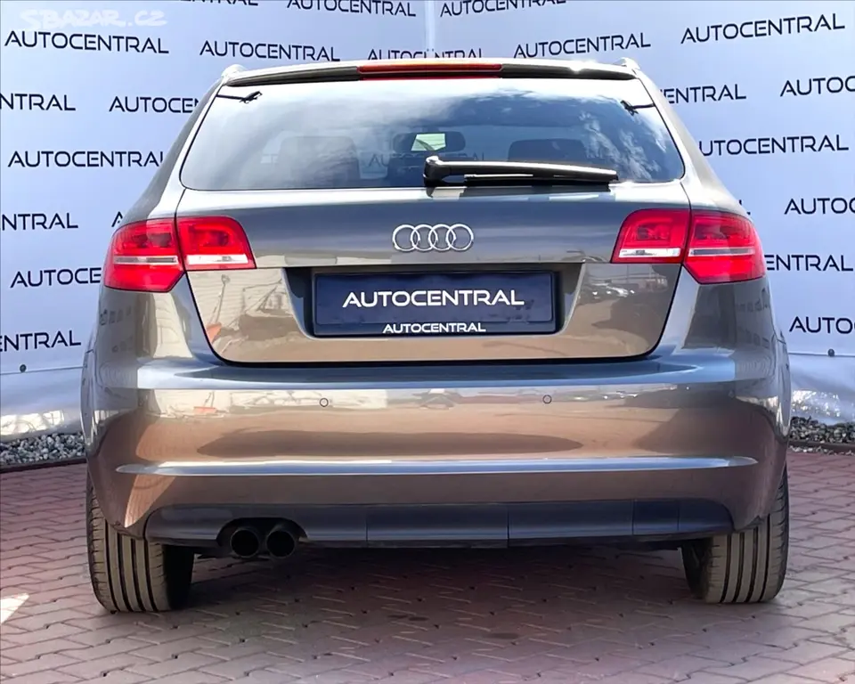 Audi A3, 1,4 TFSi,serv.kn. - fotka 5