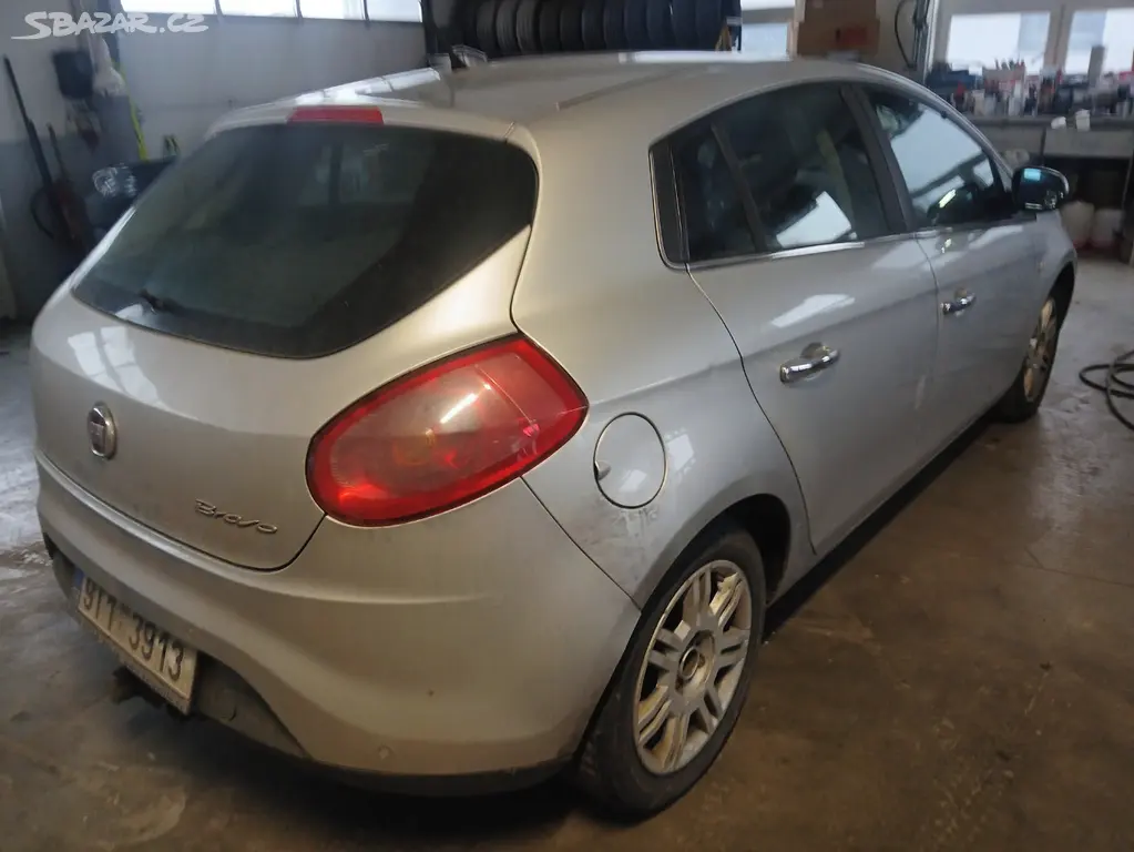 Fiat Bravo 1.9 jtd 110kw - fotka 4