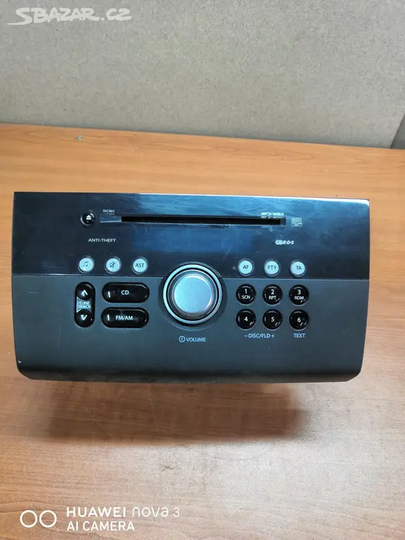 Náhled: Autorádio Suzuki Swift III 2005 - 2010