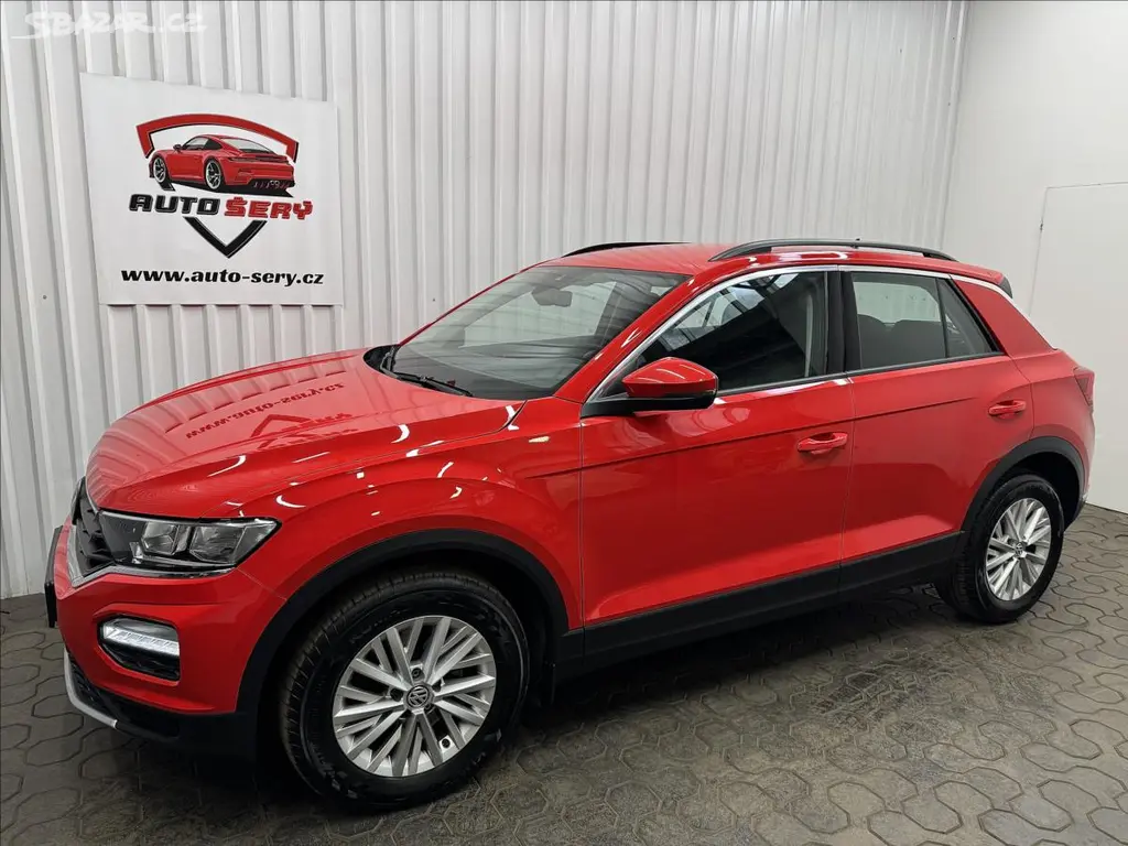 Volkswagen T-Roc, 2.0TSI 140kW DSG ACC 4MOTION - fotka 3