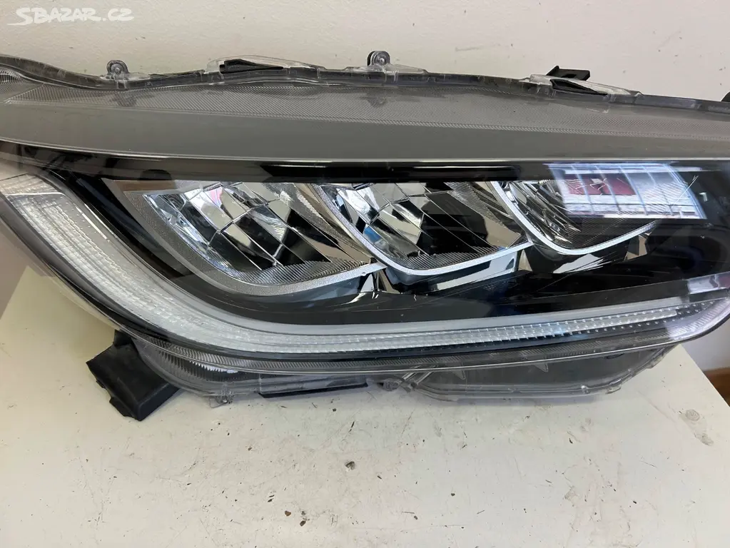 Toyota Yaris světlo LED - fotka 5