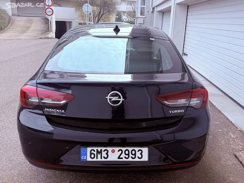 Opel Insignia, 1.5T, 121kw Nová STK Původ ČR - fotka 4