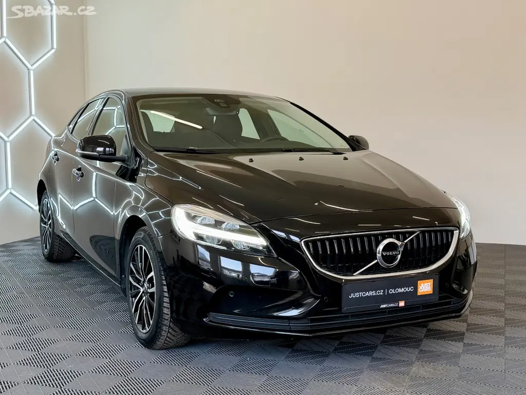 Volvo V40, 2.0 D2, 88kW, AUTOMAT - fotka 4