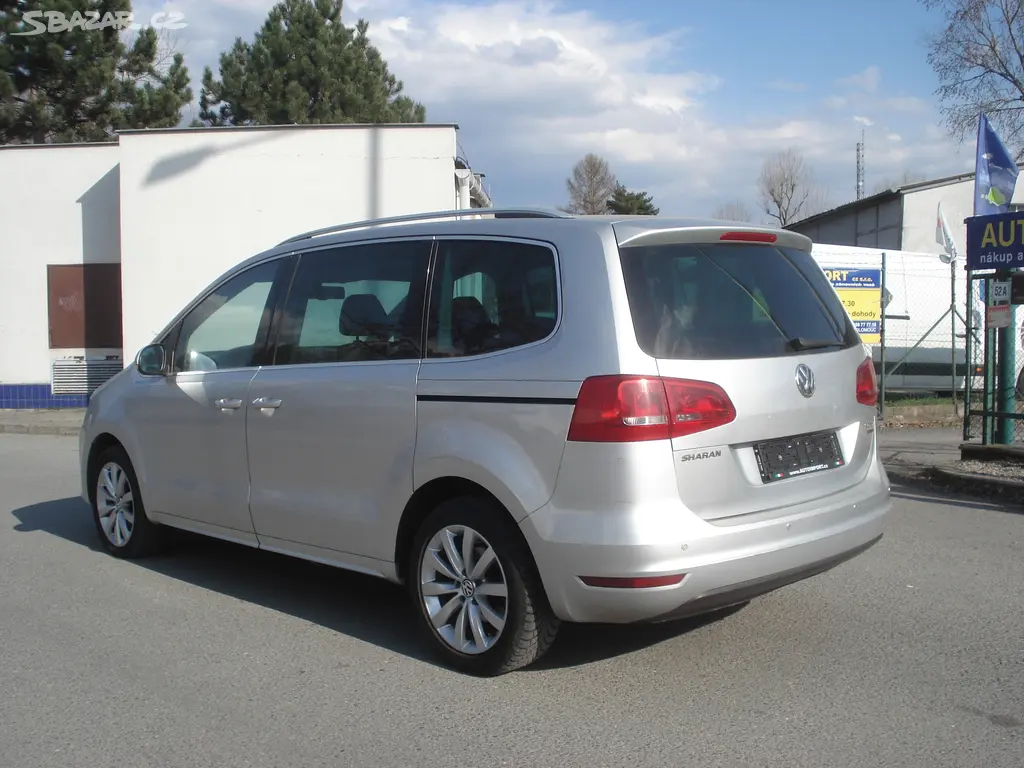 Volkswagen Sharan, 2.0 TDi HIGHLINE 7 M 125 KW - fotka 3