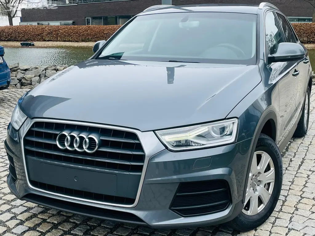 Audi Q3, 1.4TFSI MAN SERVISKA TAŽNÉ