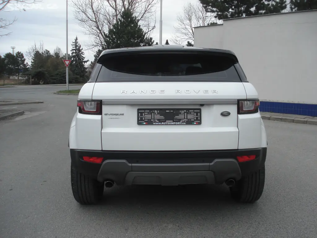 Land Rover Range Rover Evoque, 2.0 TD 4WD AUT TOP - fotka 4