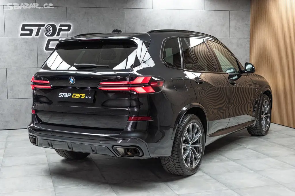 BMW X5, xDrive30d ///M*TAŽNÉ*7.MÍST*ČR - fotka 6