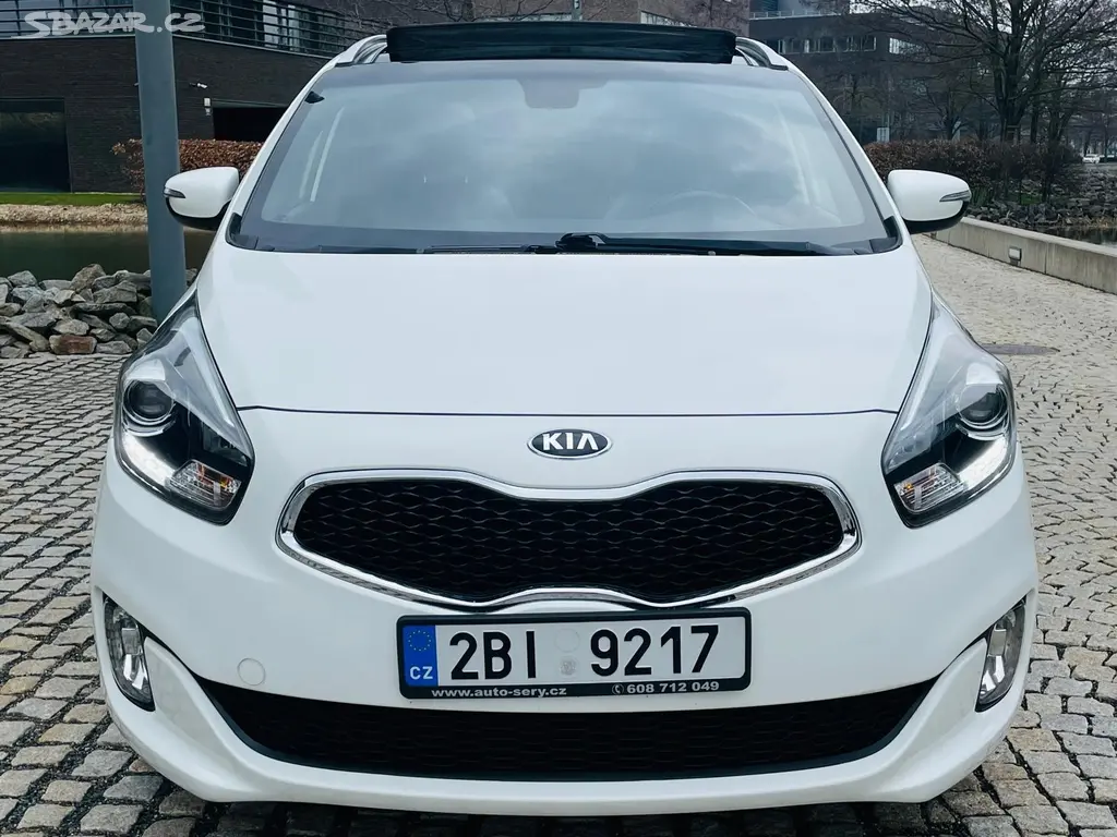 Kia Carens, 1.7CRDi 7MIST KAMERA PANORAMA - fotka 6