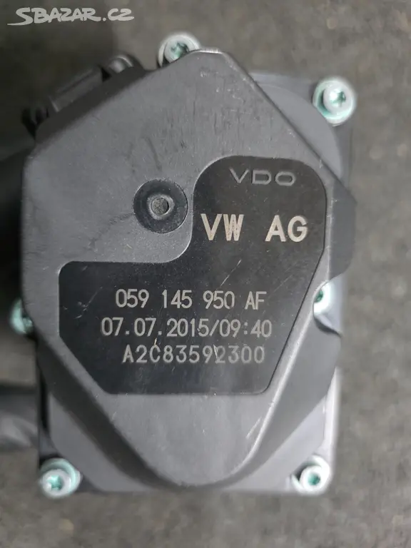 059145950AF klapka saní 3.0tdi nova originál