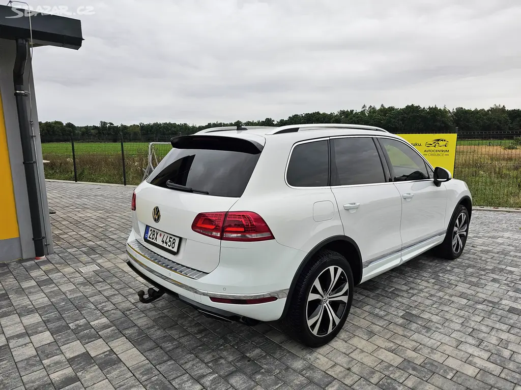 Volkswagen Touareg, 3.0TDI 193kW, R-Line - fotka 4
