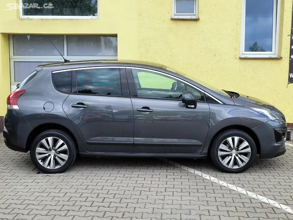 Peugeot 3008, 1,6 b-HDi NAVi*SERV.KNÍŽKA* - fotka 5