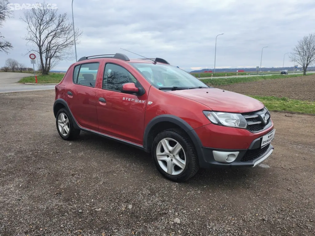 Dacia Sandero Spepway 09 tce 2016 - fotka 3