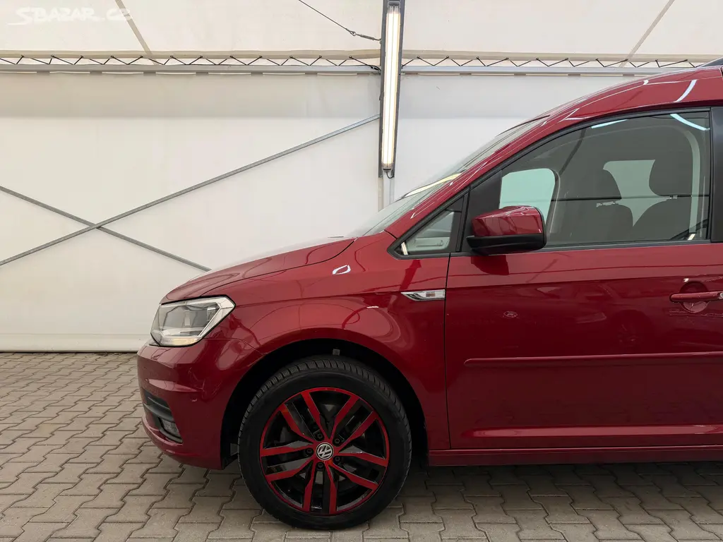 Volkswagen Caddy, 2.0TDi,110kW,Comfortline,tažné - fotka 4