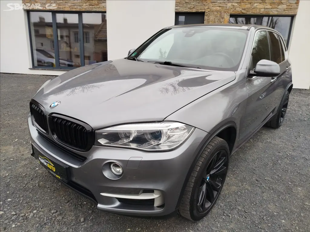 BMW X5, 3,0 xDrive30D/WEBASTO/TZ/HeadU