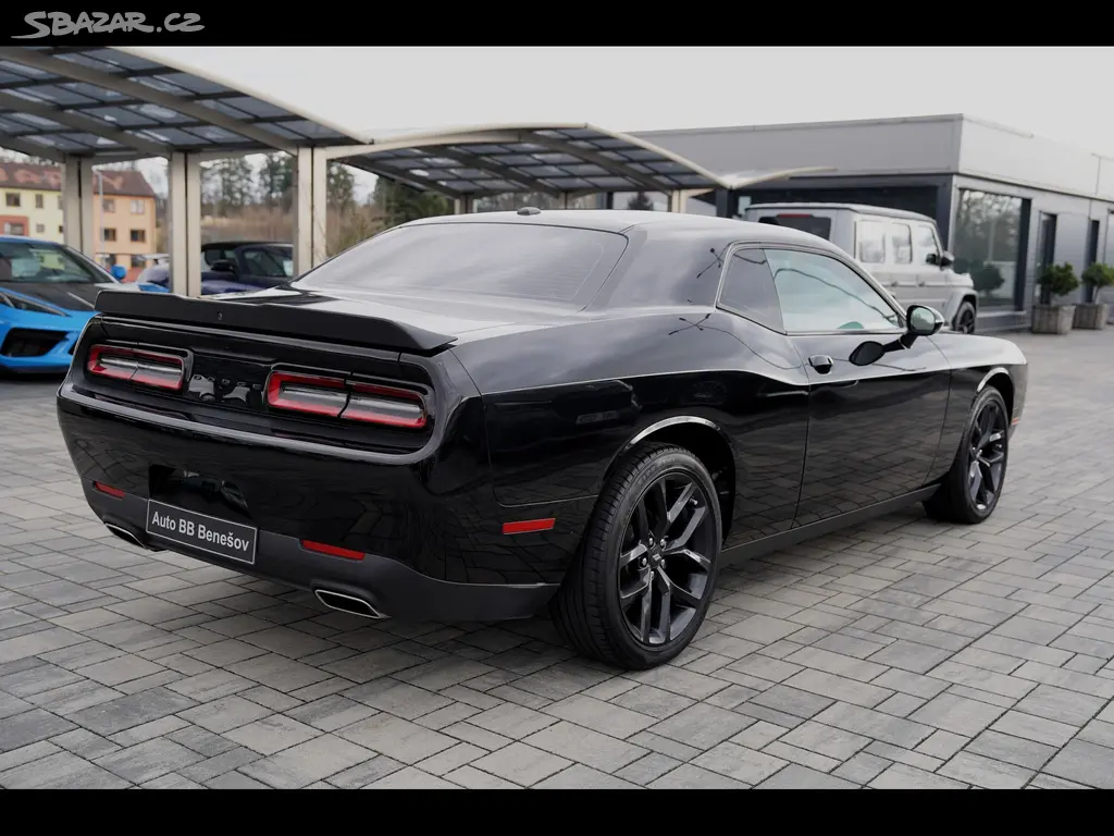 Dodge Challenger, 3.6 V6 automat,/kůže/xenony - fotka 6