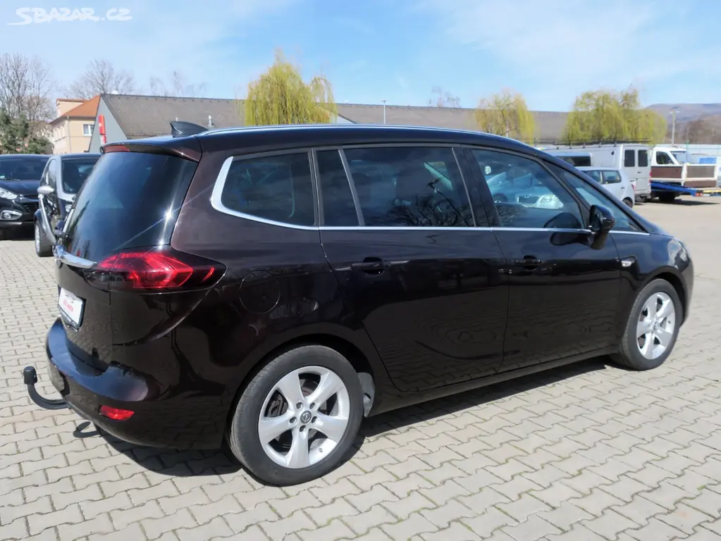 Opel Zafira 2.0 CDTi Automat Innovation - fotka 4