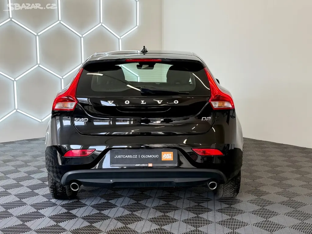 Volvo V40, 2.0 D2, 88kW, AUTOMAT - fotka 6