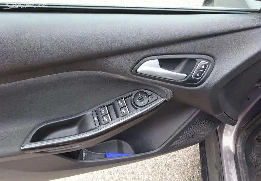 Ford Focus, 1.0i r.v.-2015 (92 KW) - fotka 6