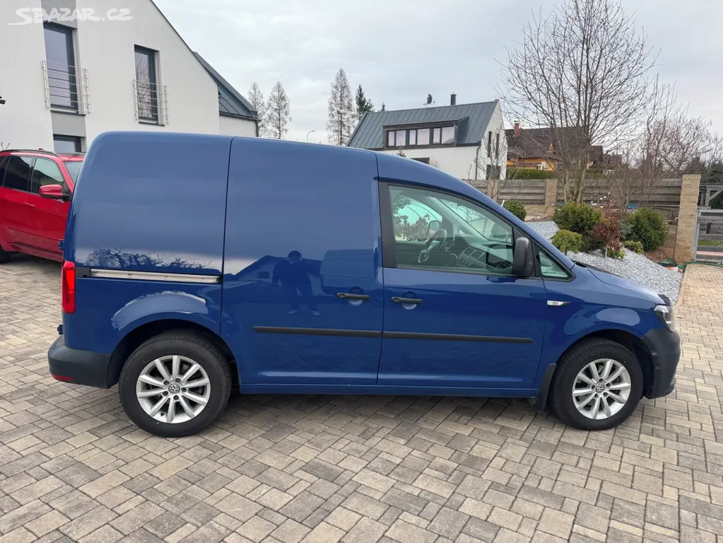 Volkswagen Caddy 2,0 TDi 75kW Webasto 2017 - fotka 6