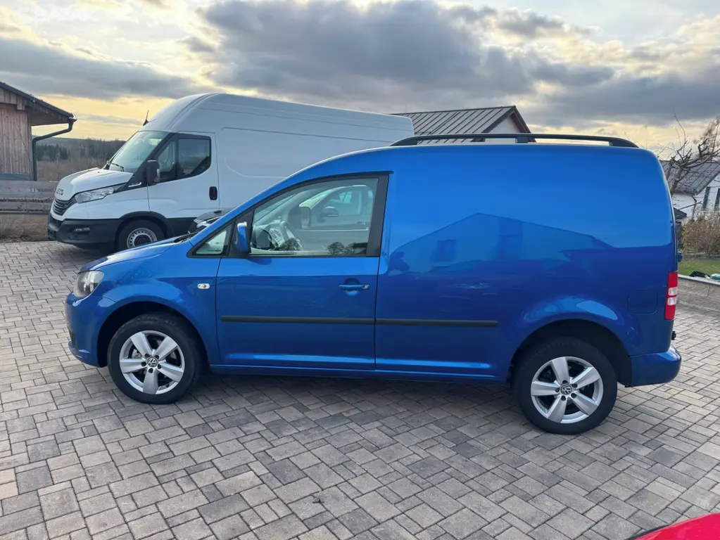 Volkswagen Caddy 2,0 TDi 81kW 4x4 4-motion - fotka 2