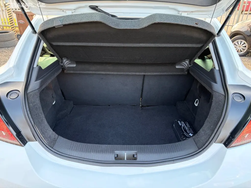 Opel Astra, 1,4 GTC, PĚKNÝ STAV - fotka 5