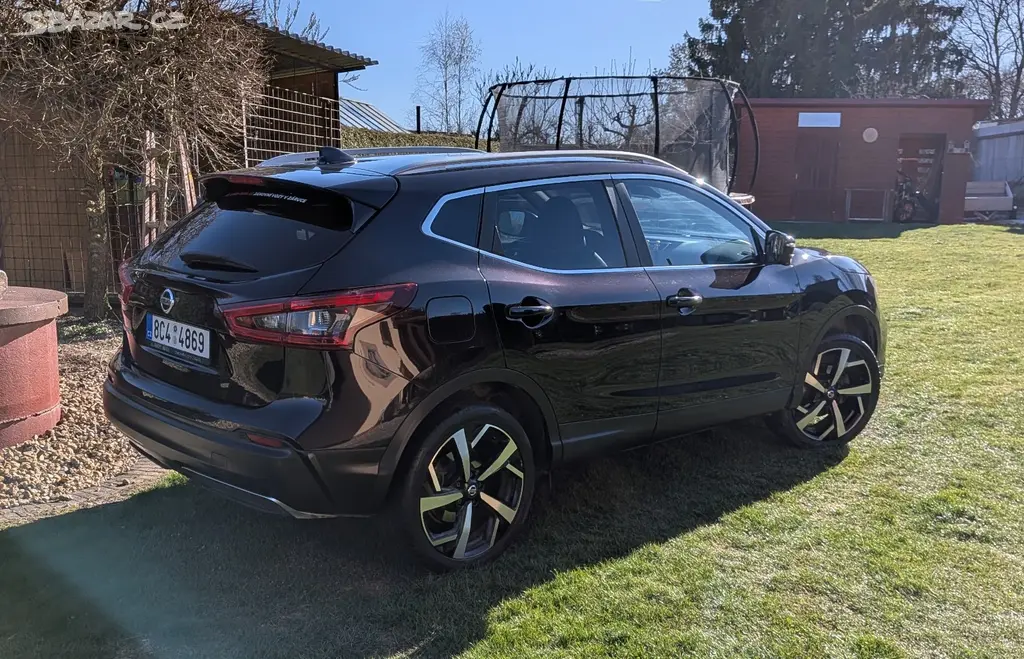 Nissan Qashqai 1,2 TCe 85 kW - Kamera - fotka 3