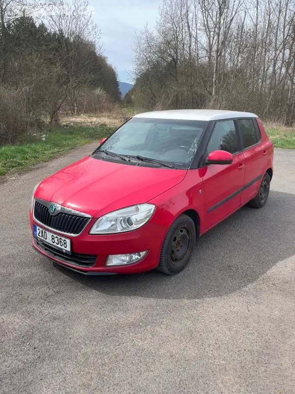 Škoda Fabia 2 facelift na opravu 1.6 tdi - fotka 2