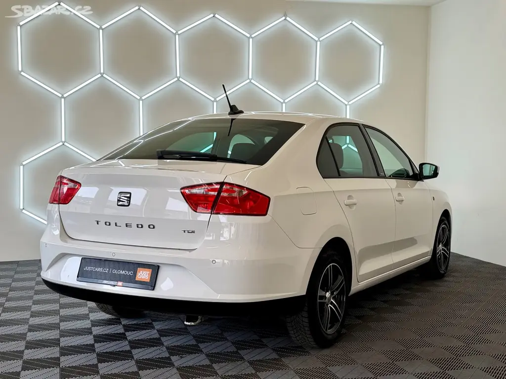 Seat Toledo, 1.6 TDI 77kW AUTOKLIMA - fotka 4