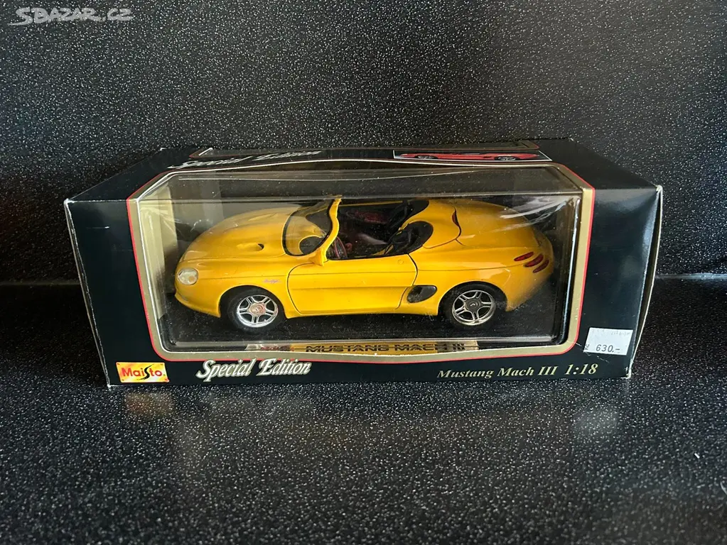 Náhled: Ford Mustang Mach III 1: