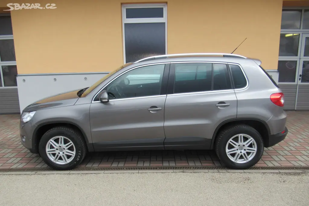 Volkswagen Tiguan, 2.0 TDi AUT.KLIMA TAŽNÉ - fotka 6