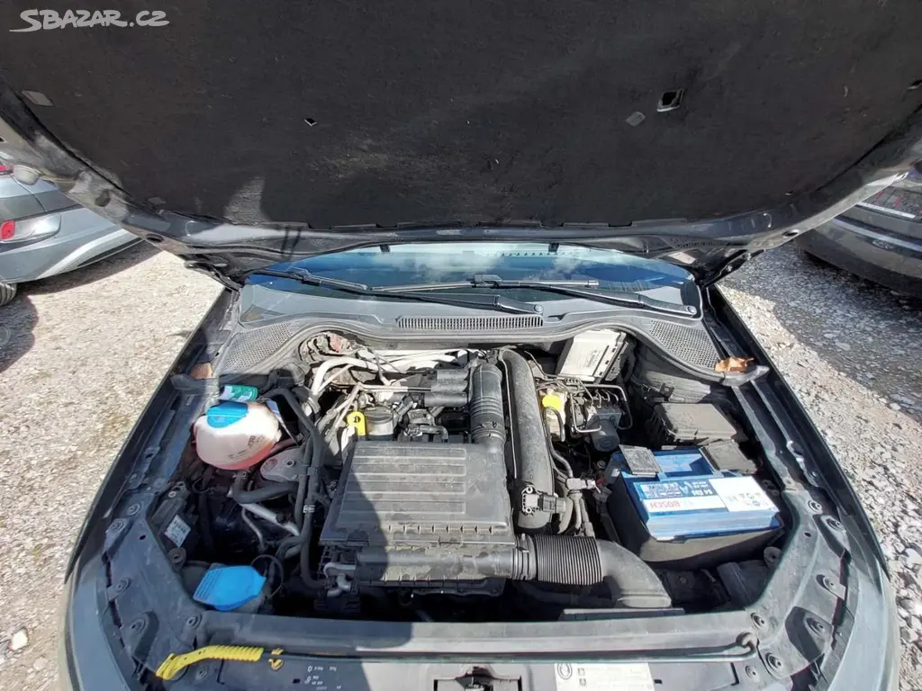 Volkswagen Polo, 1.2 TSI 81 KW ROZVODY ŘEMEN - fotka 4
