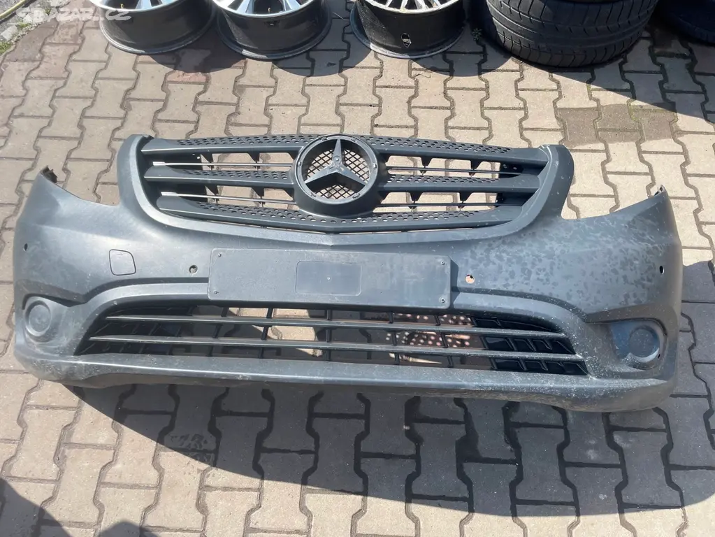 Náhled: přední nárazník Mercedes Benz VITO w447