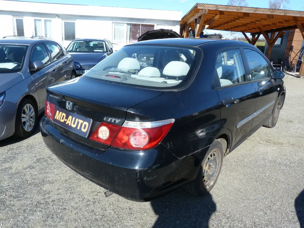 Honda City, 1.3 I - fotka 6