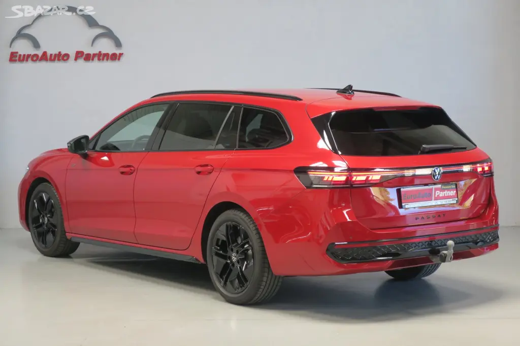 Volkswagen Passat, R-Line 2,0TDI 142kW 4M Nez.Top - fotka 2