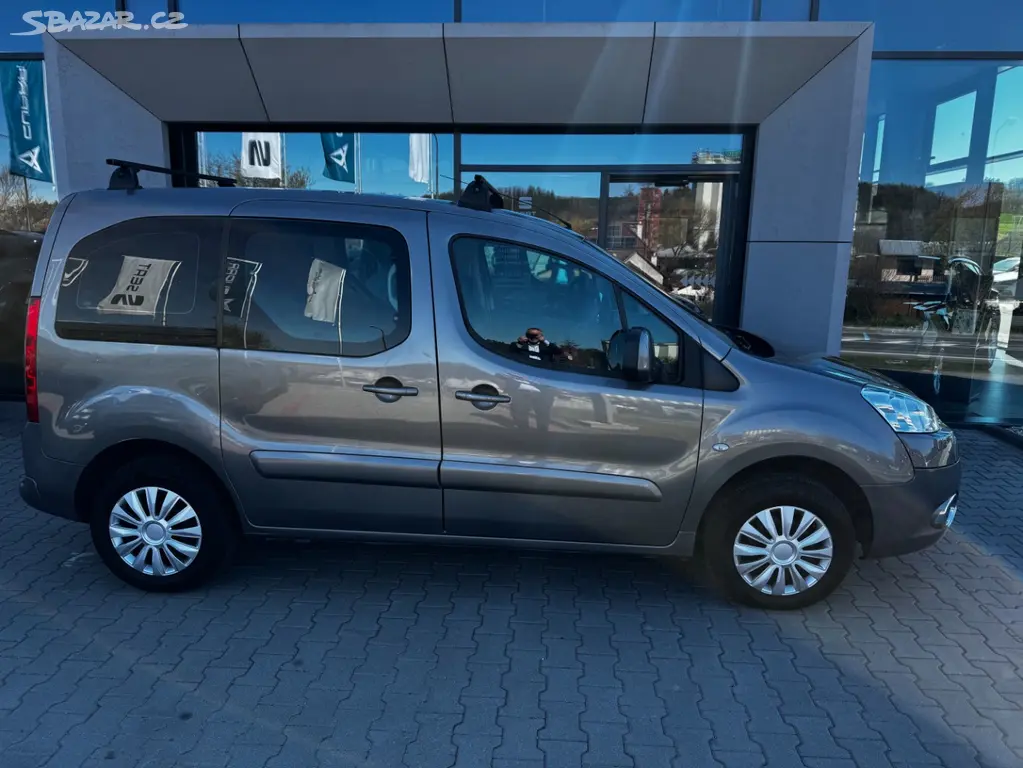 Peugeot Partner Tepee 1.6i 66kW, Klima - fotka 5