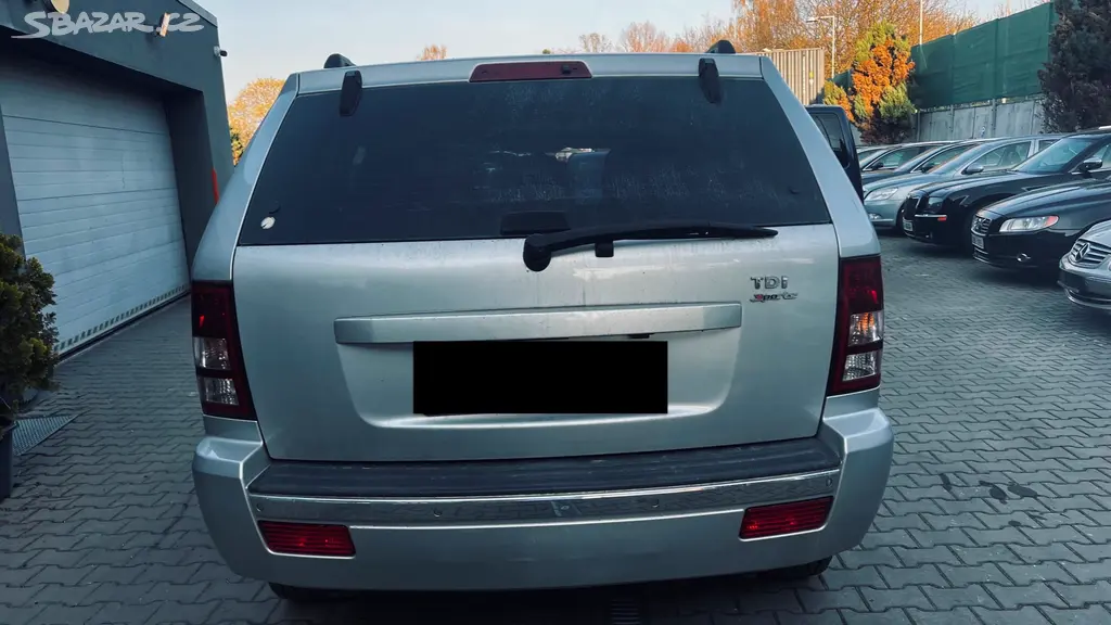 Jeep Grand Cherokee 3,0CRDi 2007 4x4 LIMITED - fotka 4