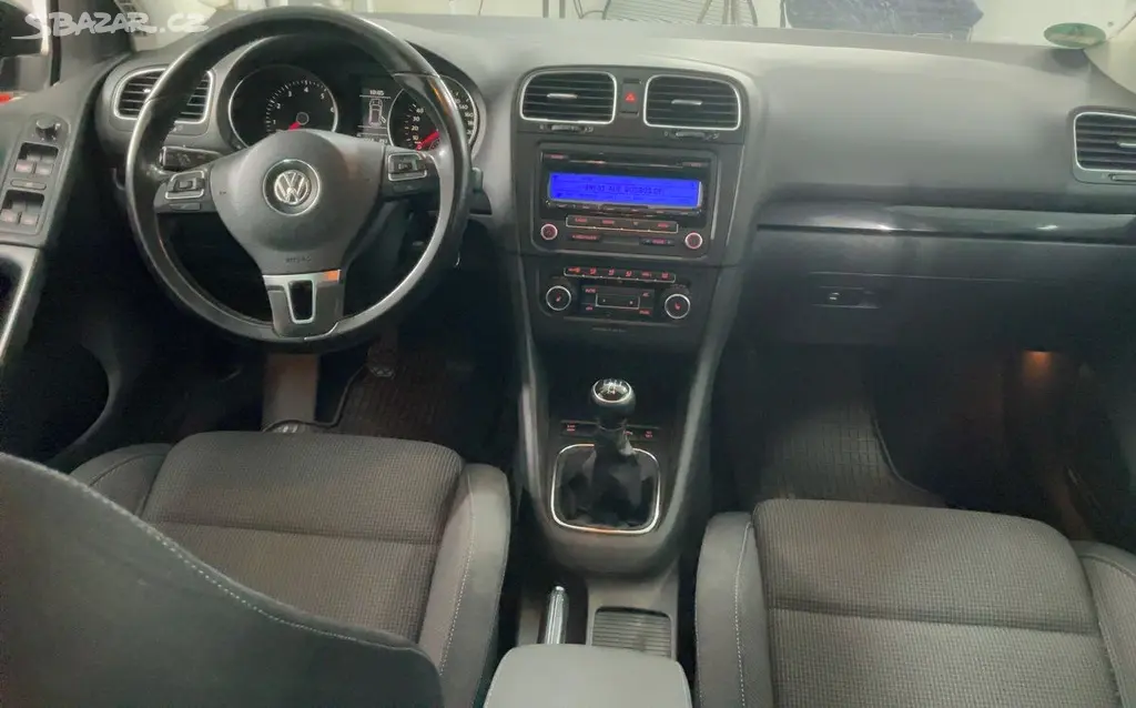 Volkswagen Golf, 1.4 Mpi 59 KW VÝBAVA HIGHLINE - fotka 2