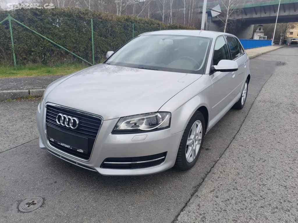 Audi A3, 1,2 TFSI 77Kw Ambition - fotka 2