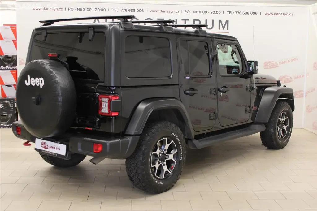 Jeep Wrangler, 2,0 T Unlimited Rubicon CZ - fotka 4