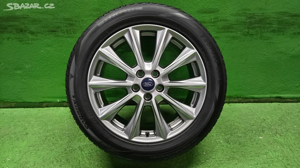 Náhled: 18" FORD KUGA (Mk2 / DM2) 5X108 ET52.5 235/50 R18
