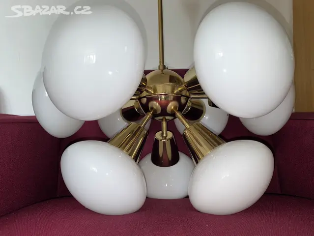 Ikonický retro lustr