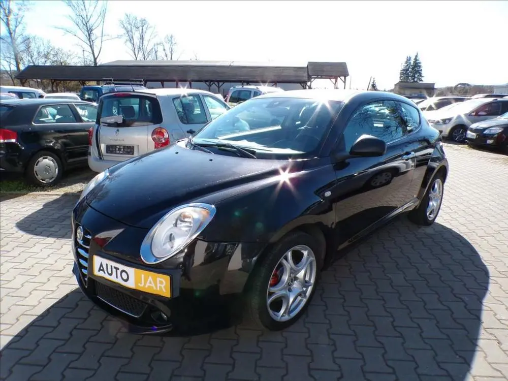 Alfa Romeo Mito 1,6 JTD 88KW NAVI,KŮŽE,SER.KNIHA - fotka 2