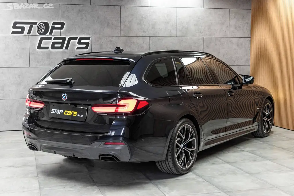 BMW Řada 5, 520d xD ///M*ZÁRUKA*TAŽNÉ*ČR* - fotka 6