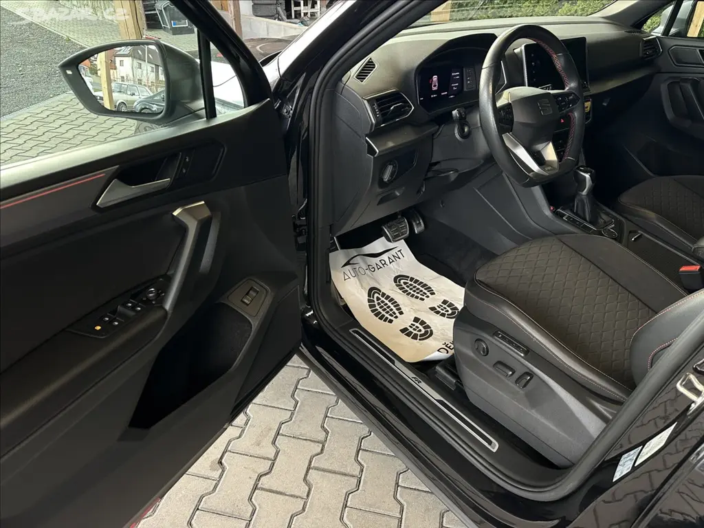 Seat Tarraco, 2,0 TSi 180kW FR 4X4 NEZ.TOP. - fotka 4