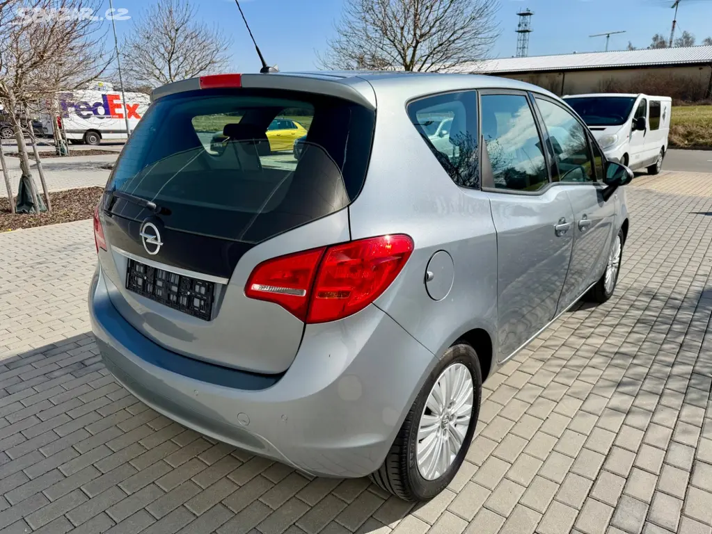 Opel Meriva 1.4 16V 74kW!!! - fotka 6