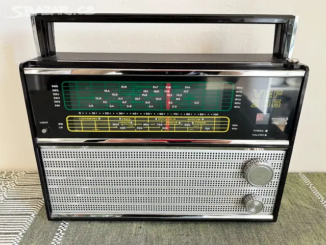 Radio VEF 206 Vintage - URSS - Radio à Transistors Soviétique - Occasion