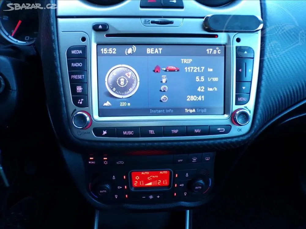 Alfa Romeo Mito 1,6 JTD 88KW NAVI,KŮŽE,SER.KNIHA - fotka 6