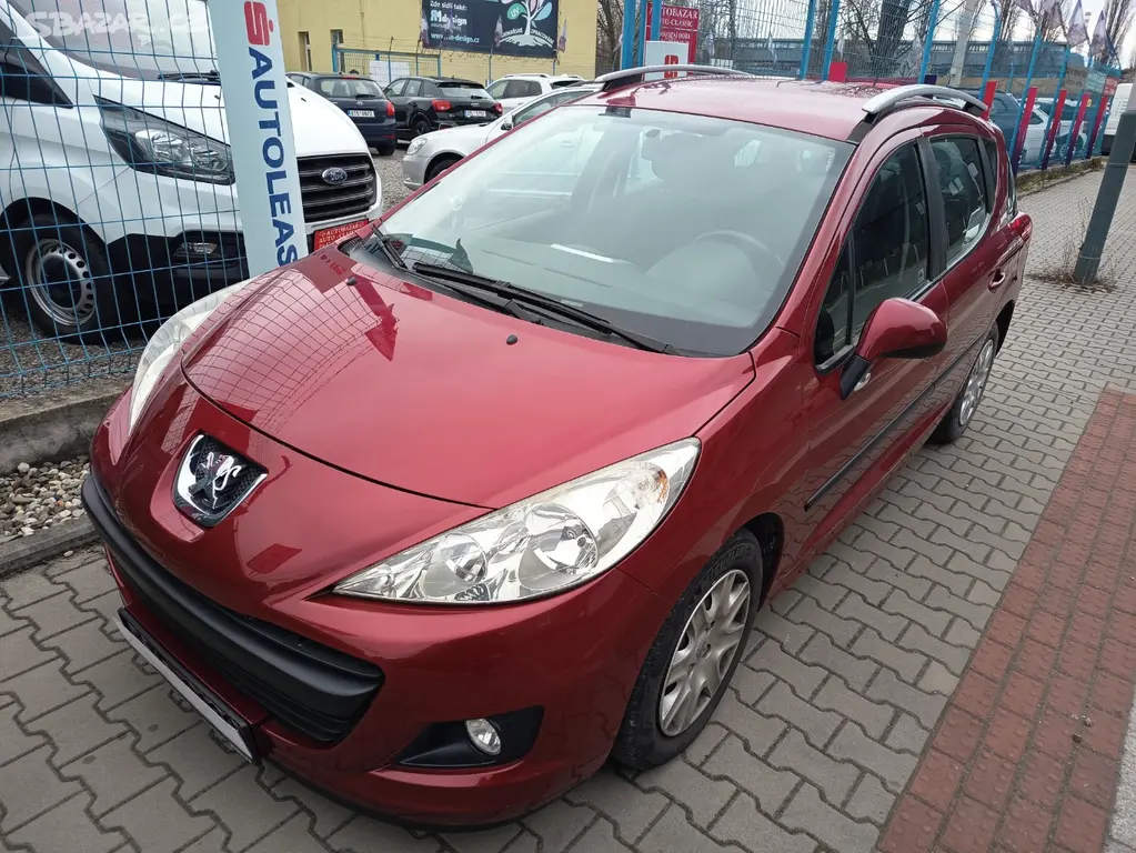 PEUGEOT 207 1,4i SW Comfort ČR 1. majitel