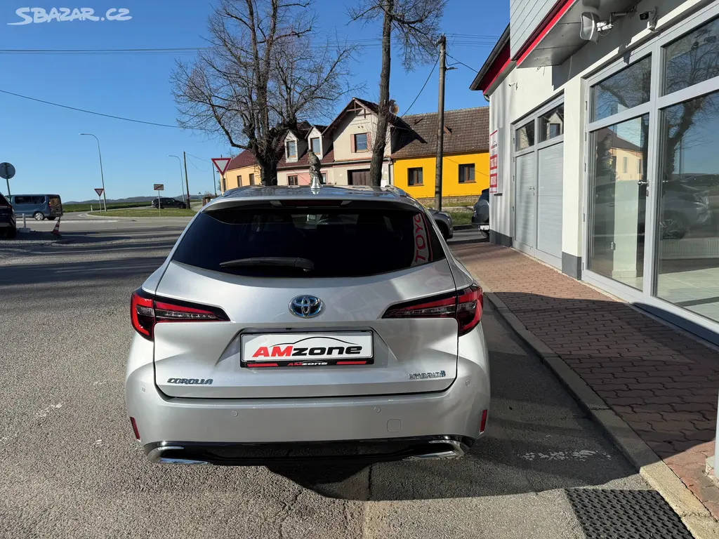 Toyota Corolla, 2,0 HSD WG STYLE-TECH - fotka 5
