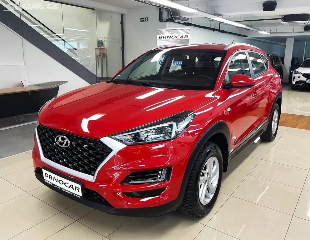 Hyundai Tucson, 1.6 GDI, 97 KW, ČR - fotka 3